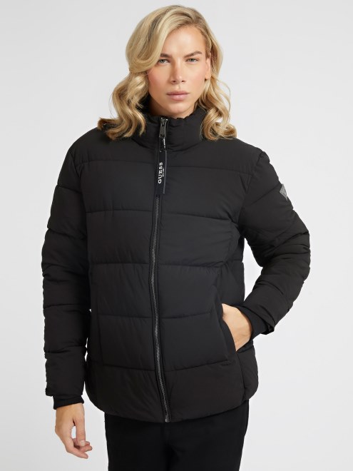 Puffer Negro Con Logo En La Espalda Guess