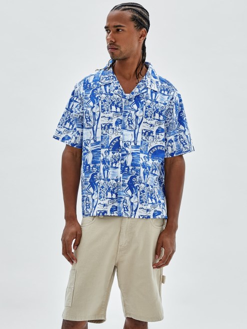 Camisa Blanca Con Estampado De Múltiples Conjeturas