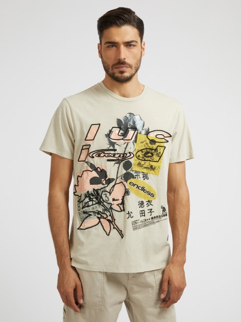 Camiseta Blanca Con Estampado Frontal Multicolor