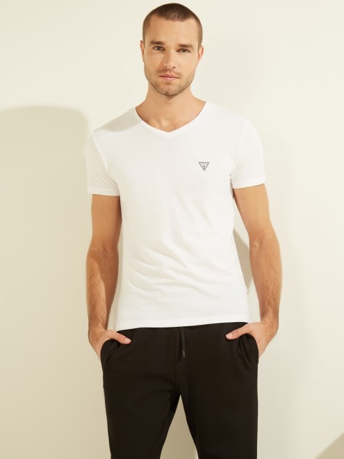 Camiseta Con Logo De Triangulo Guess Blanco Nueva Tendencia