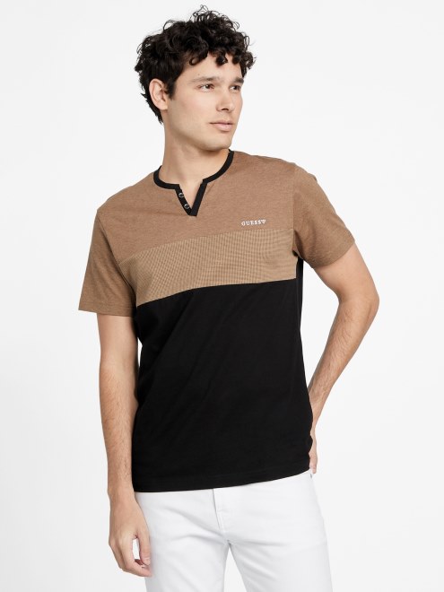 Camiseta Con Hendidura Color Block Multi Hanz Tostado Taupe Guess