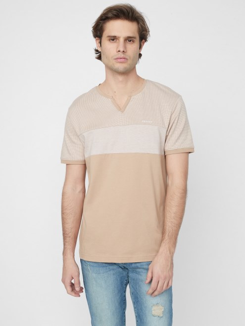 G118 Adivinar Franz Hendidura Camiseta