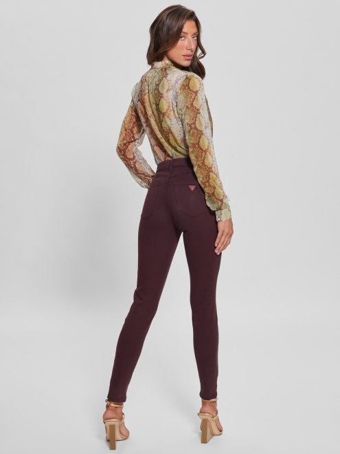 1981 Jeans Ajustados Revestidos Guess Tono Burdeos Multi